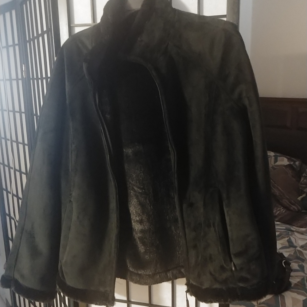 Womens. Dress coat. Brand new.